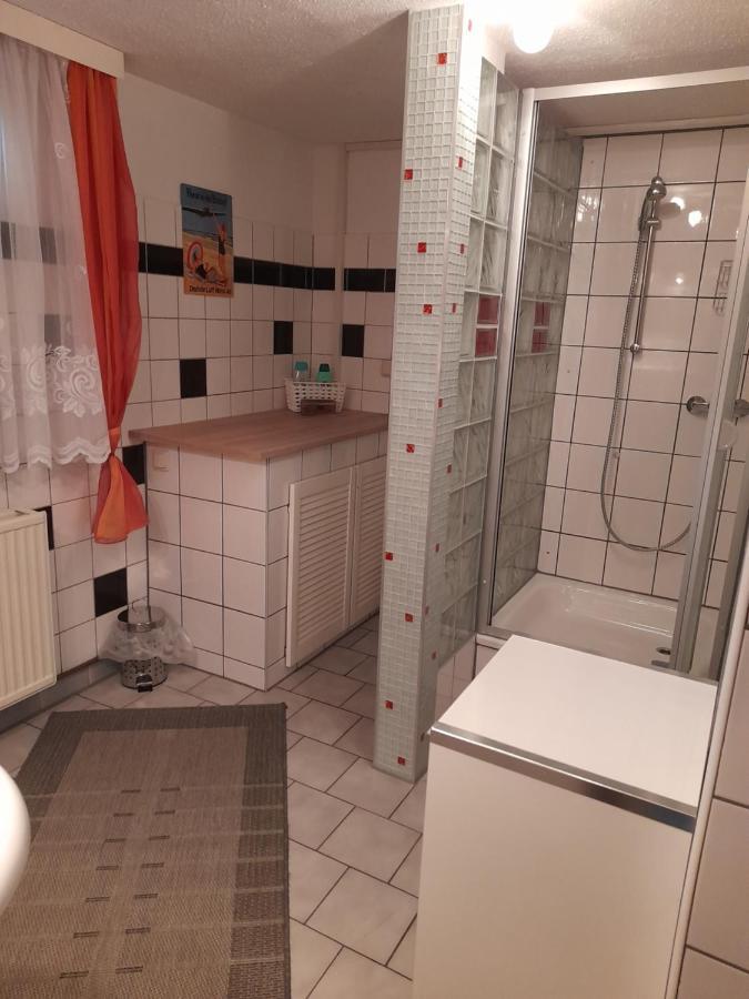 Ferienwohnung Kastanienblick Mit Wlan Heringsdorf  Exterior photo
